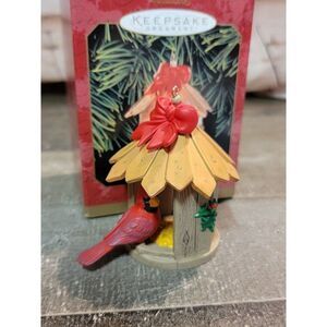 Hallmark 1999 wintertime tree ornament‎ Xmas Decor red cardinal bird